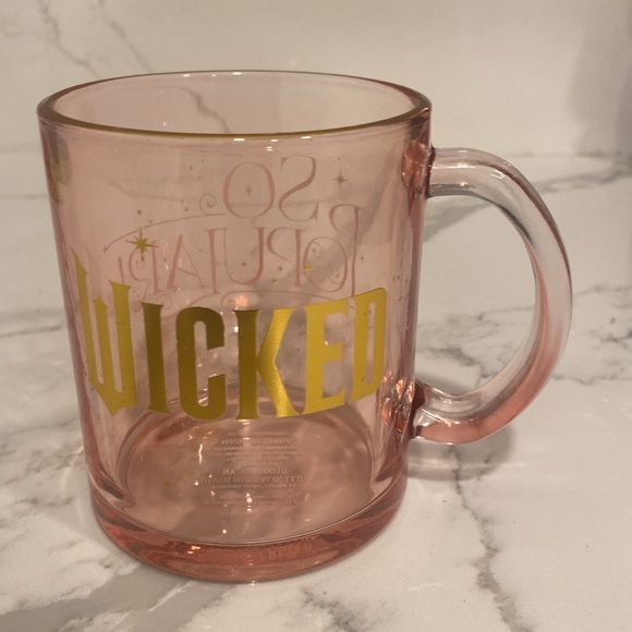 Glinda -Wicked glass mug - Picture 4 of 6